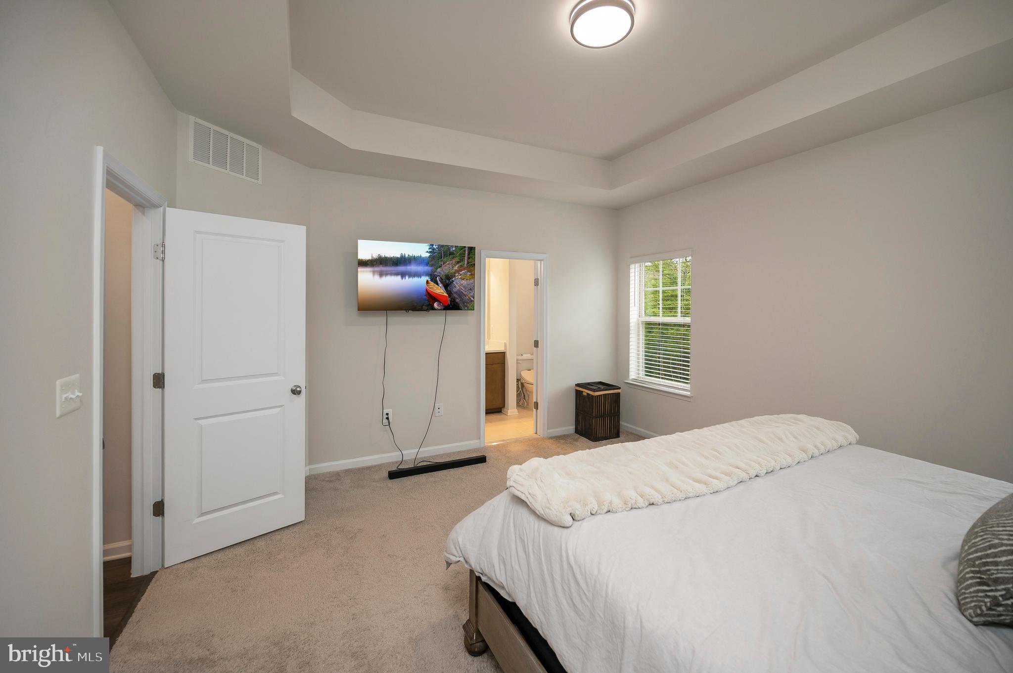 162 SHADED VALLEY COURT