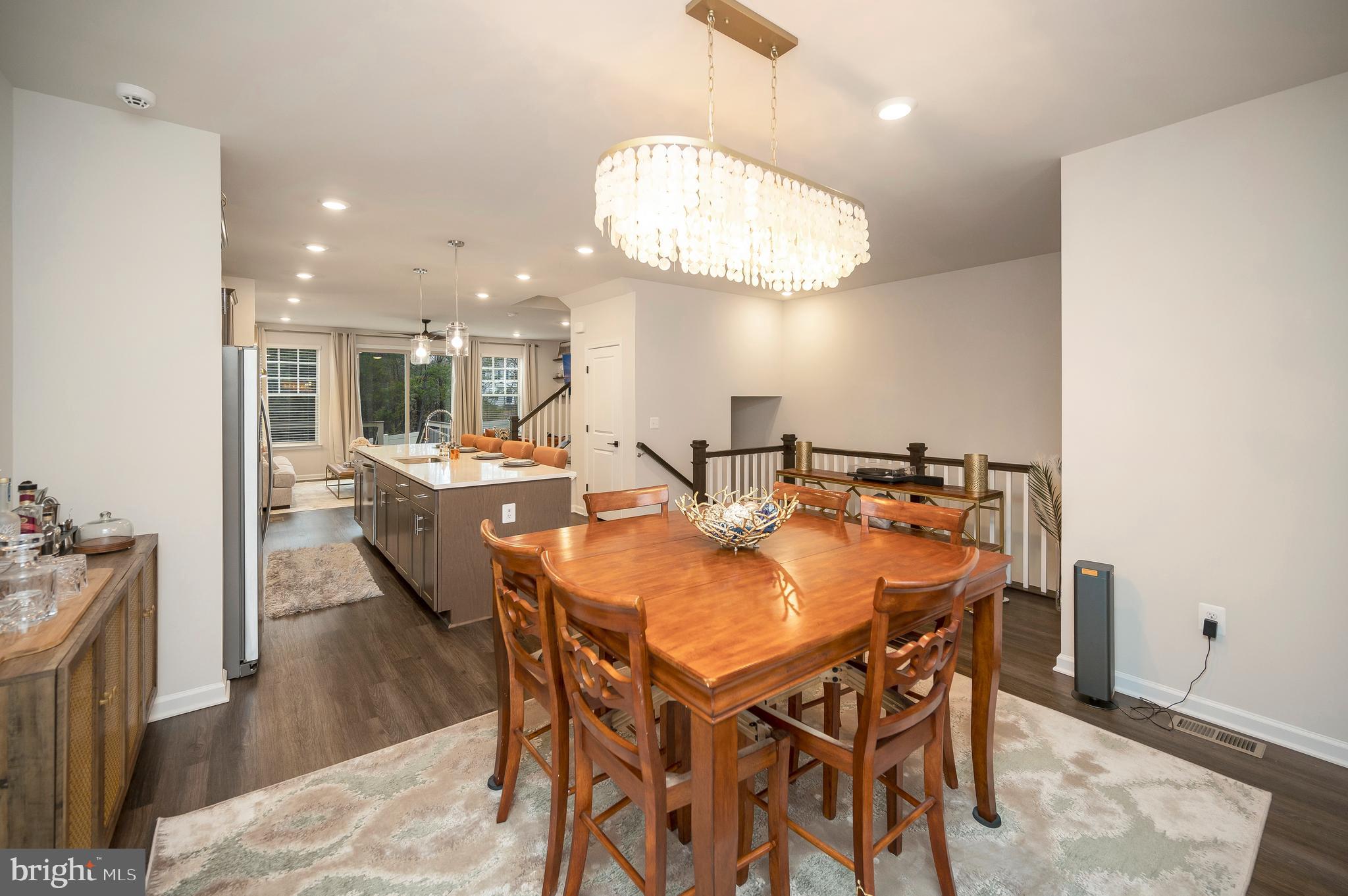 162 SHADED VALLEY COURT