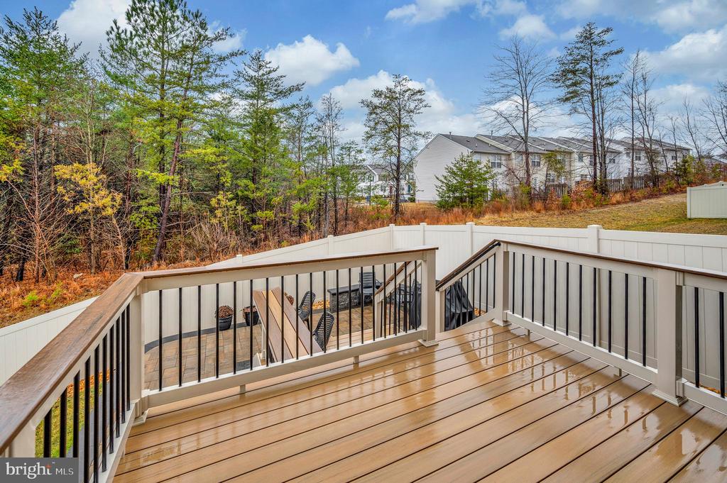 162 SHADED VALLEY COURT