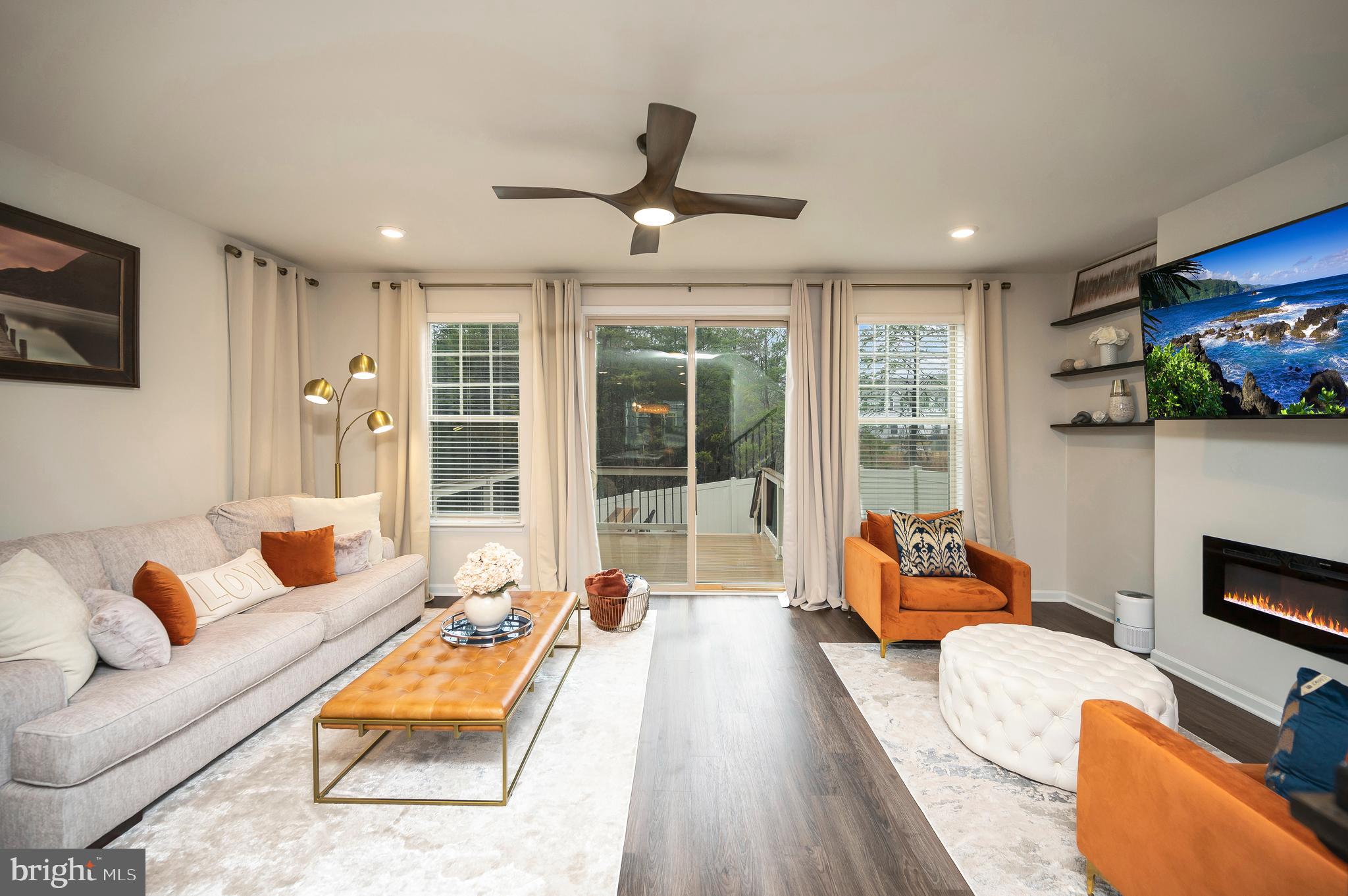 162 SHADED VALLEY COURT