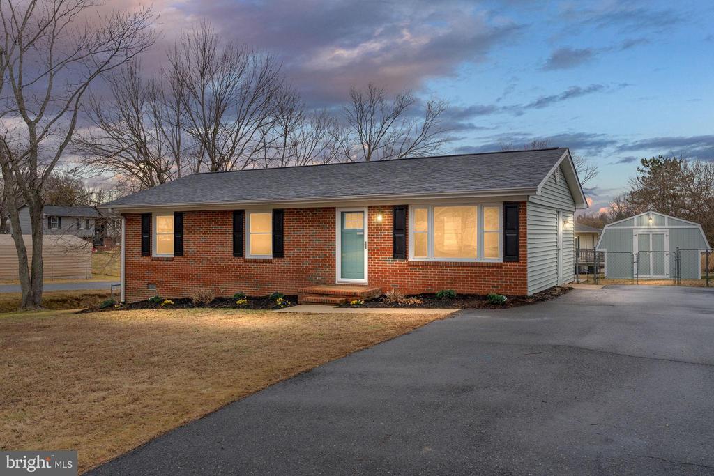 402 SULLIVAN DRIVE