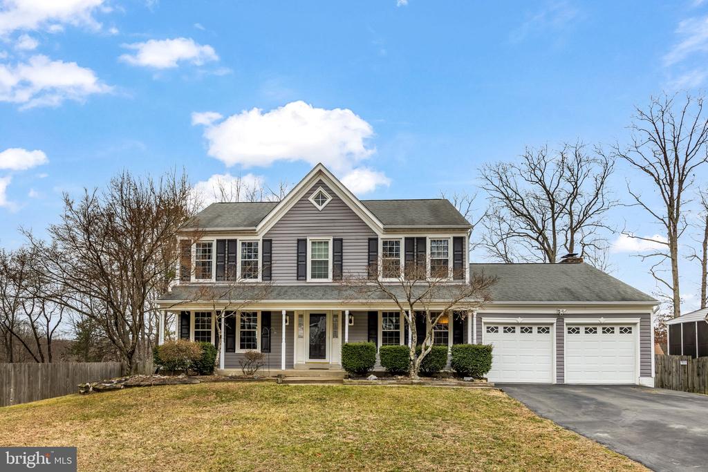 3 SNOW MEADOW LANE
