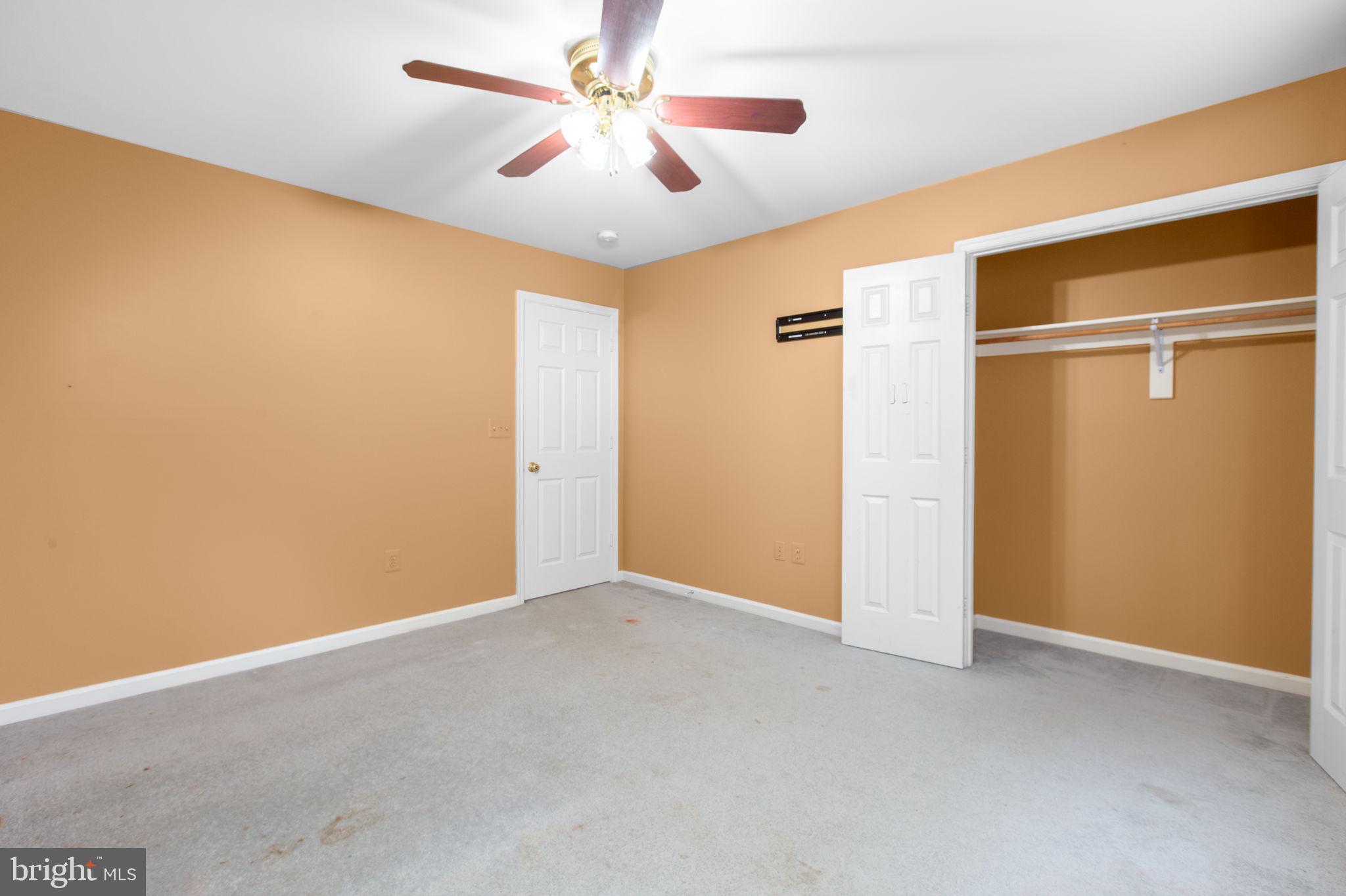 12 BELLS RIDGE DRIVE