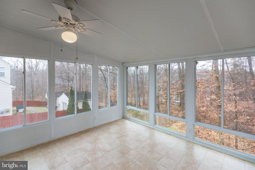 12 BELLS RIDGE DRIVE