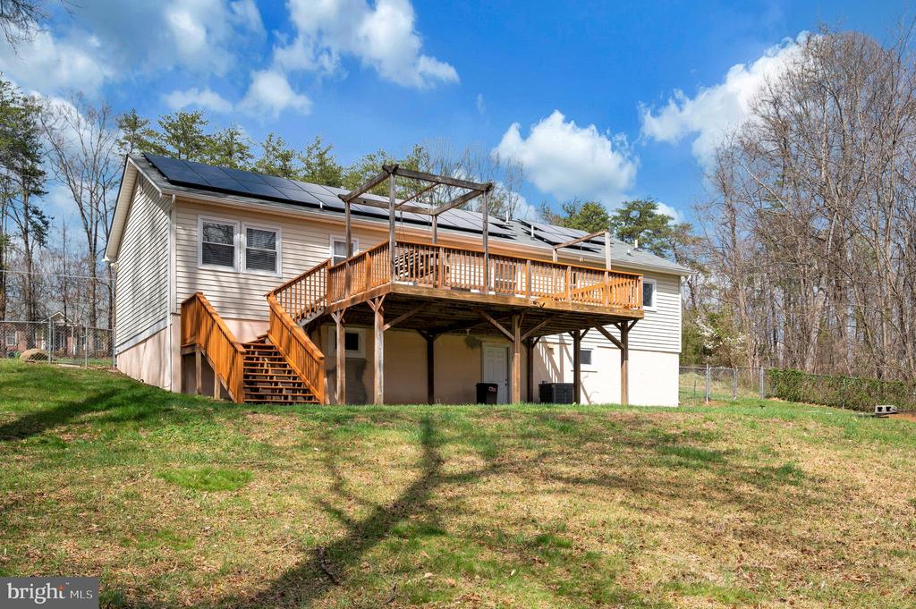 110 DOC STONE ROAD