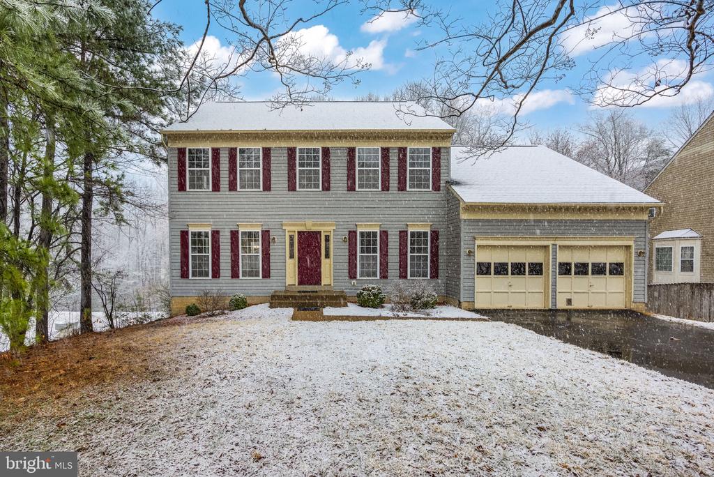 21 KENNESAW DRIVE