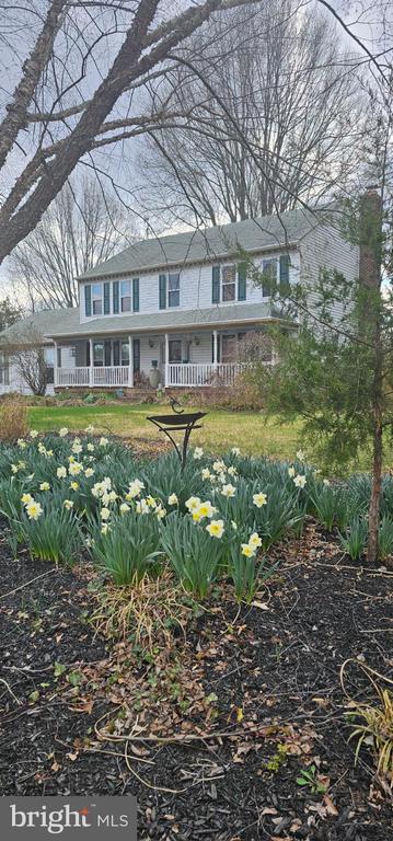 6 INDIAN POINT ROAD