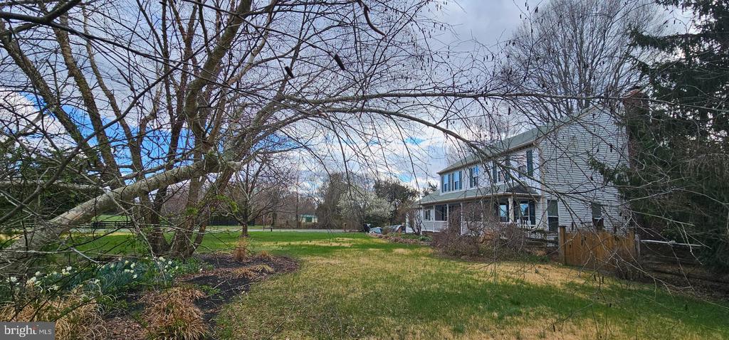 6 INDIAN POINT ROAD