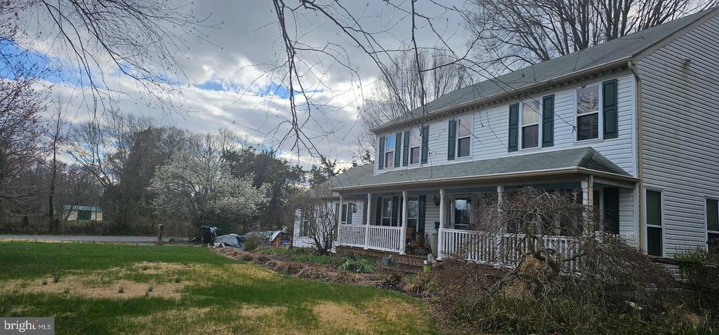 6 INDIAN POINT ROAD