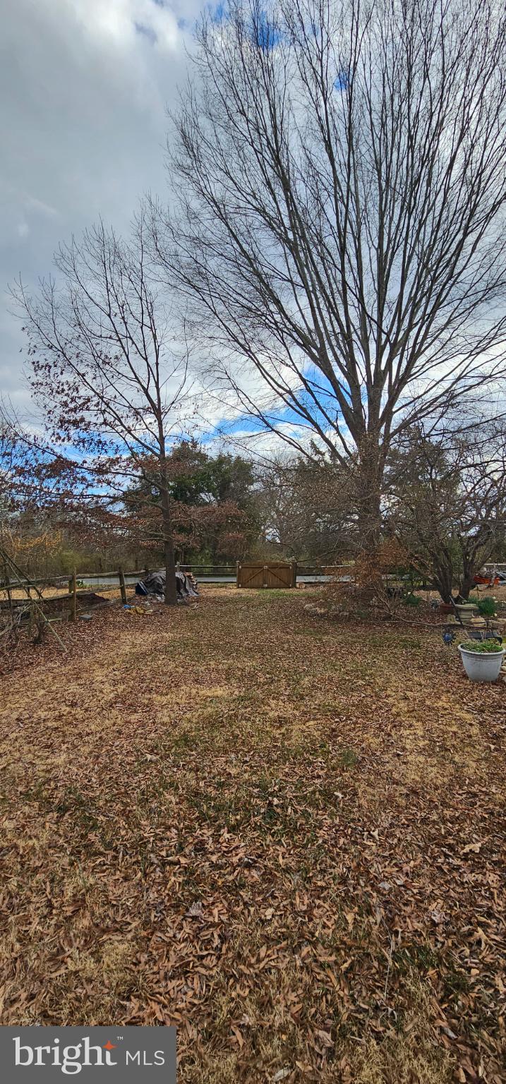 6 INDIAN POINT ROAD