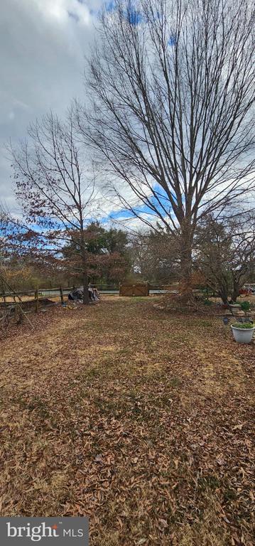6 INDIAN POINT ROAD