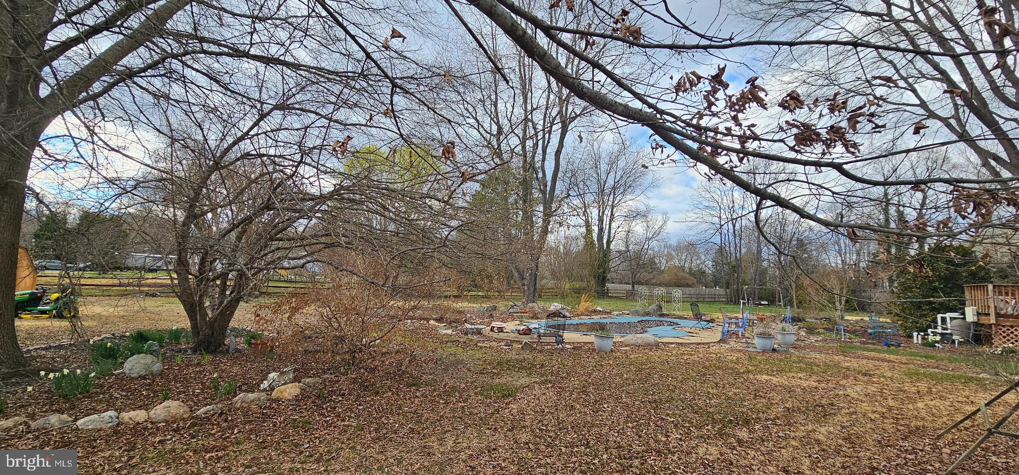 6 INDIAN POINT ROAD