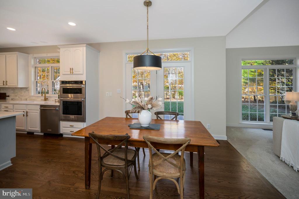 54 LIGHTFOOT DRIVE