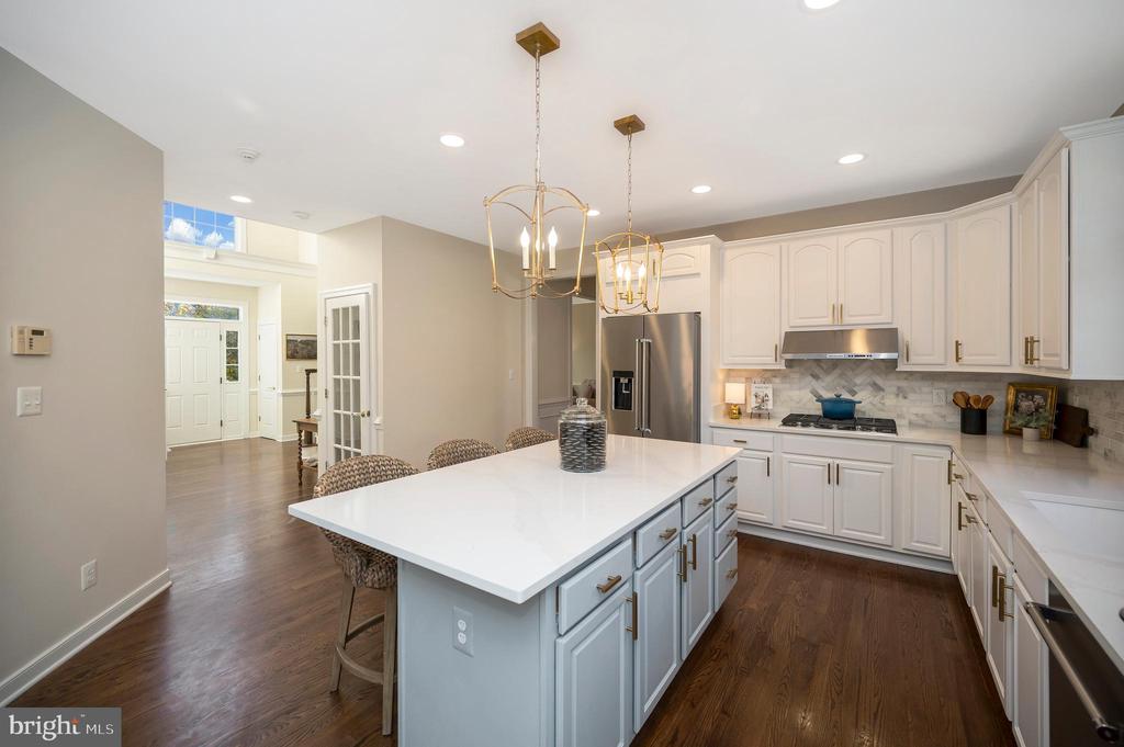 54 LIGHTFOOT DRIVE