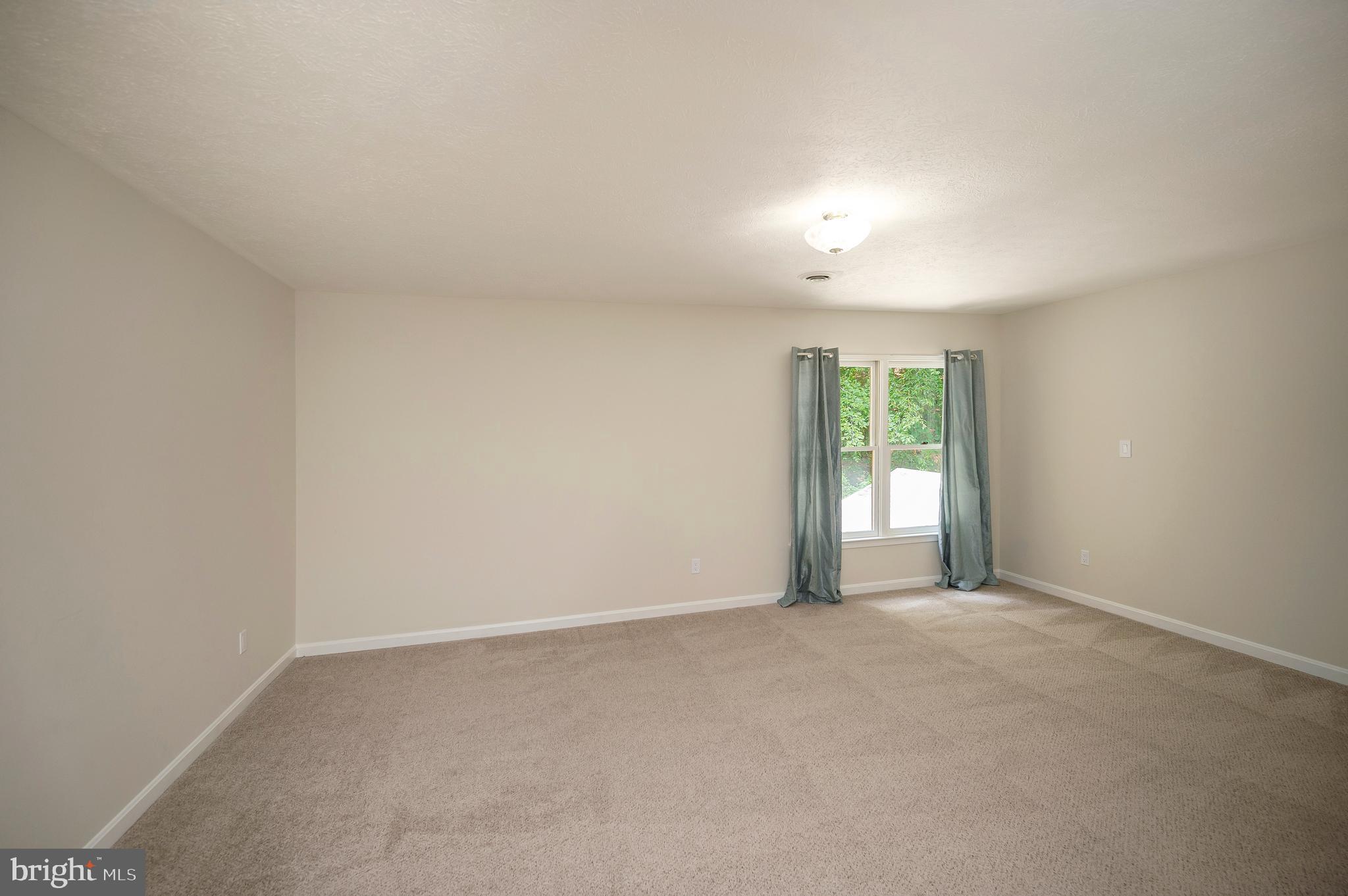 104 DENT ROAD