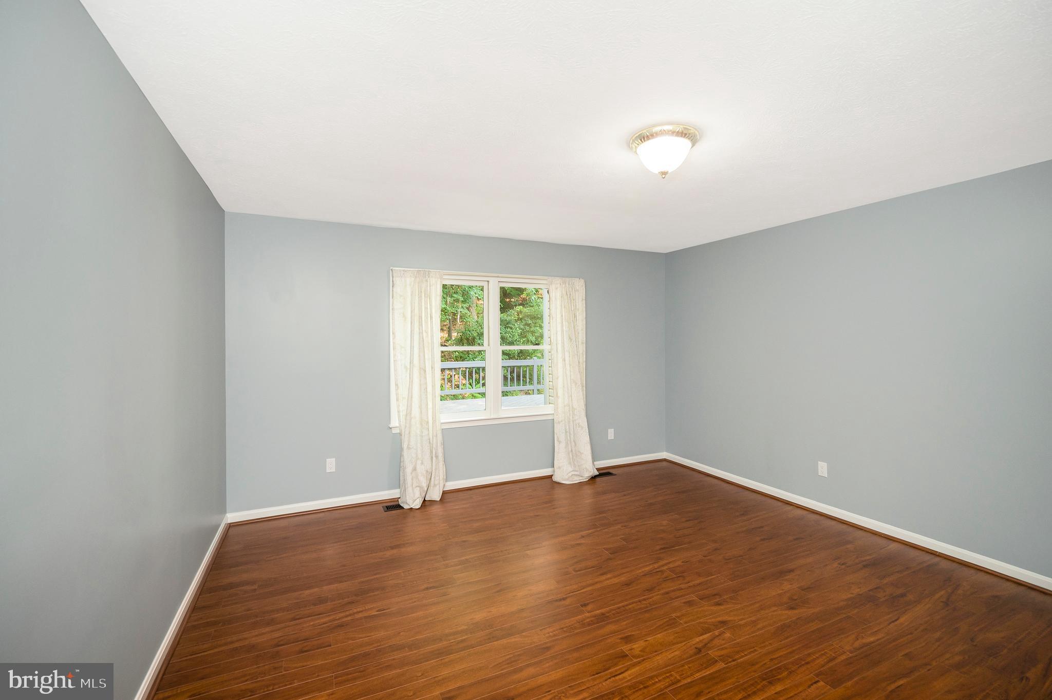 104 DENT ROAD
