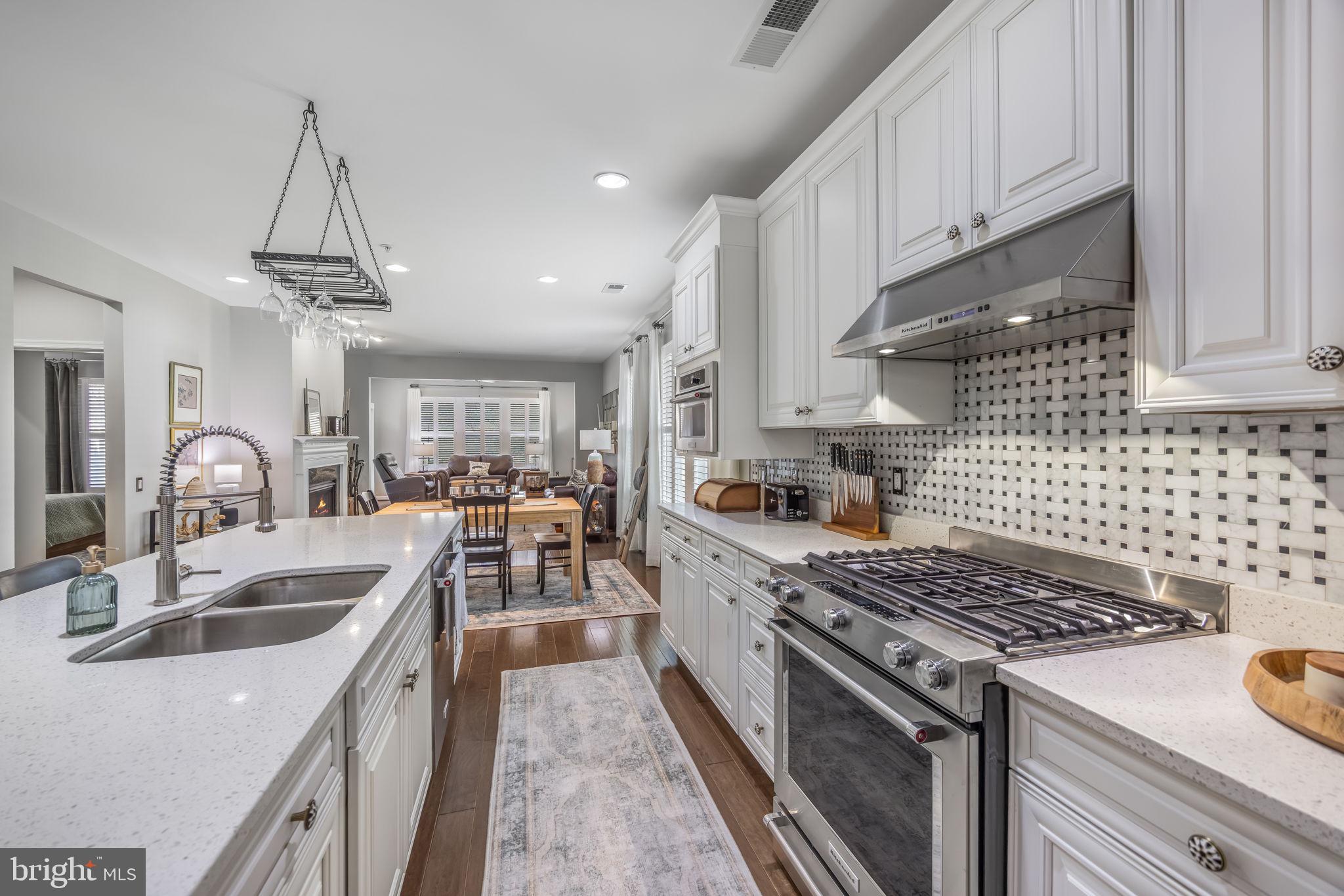 147 LONG POINT DRIVE