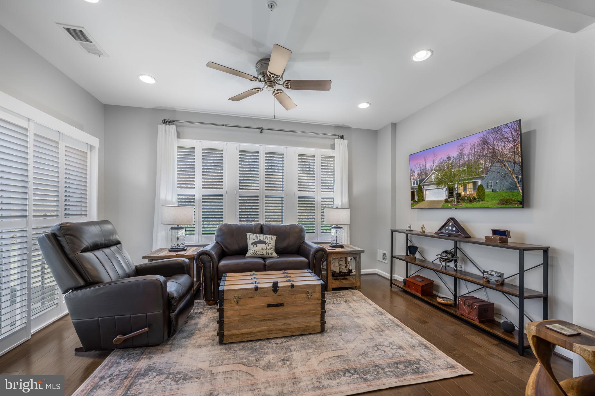 147 LONG POINT DRIVE