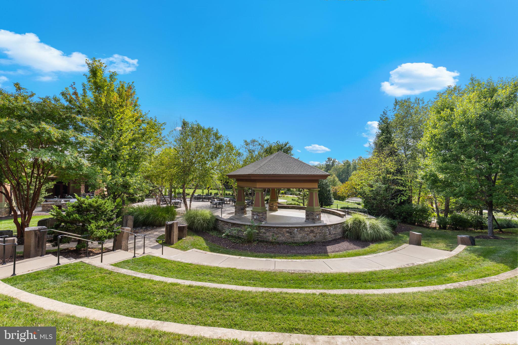 147 LONG POINT DRIVE