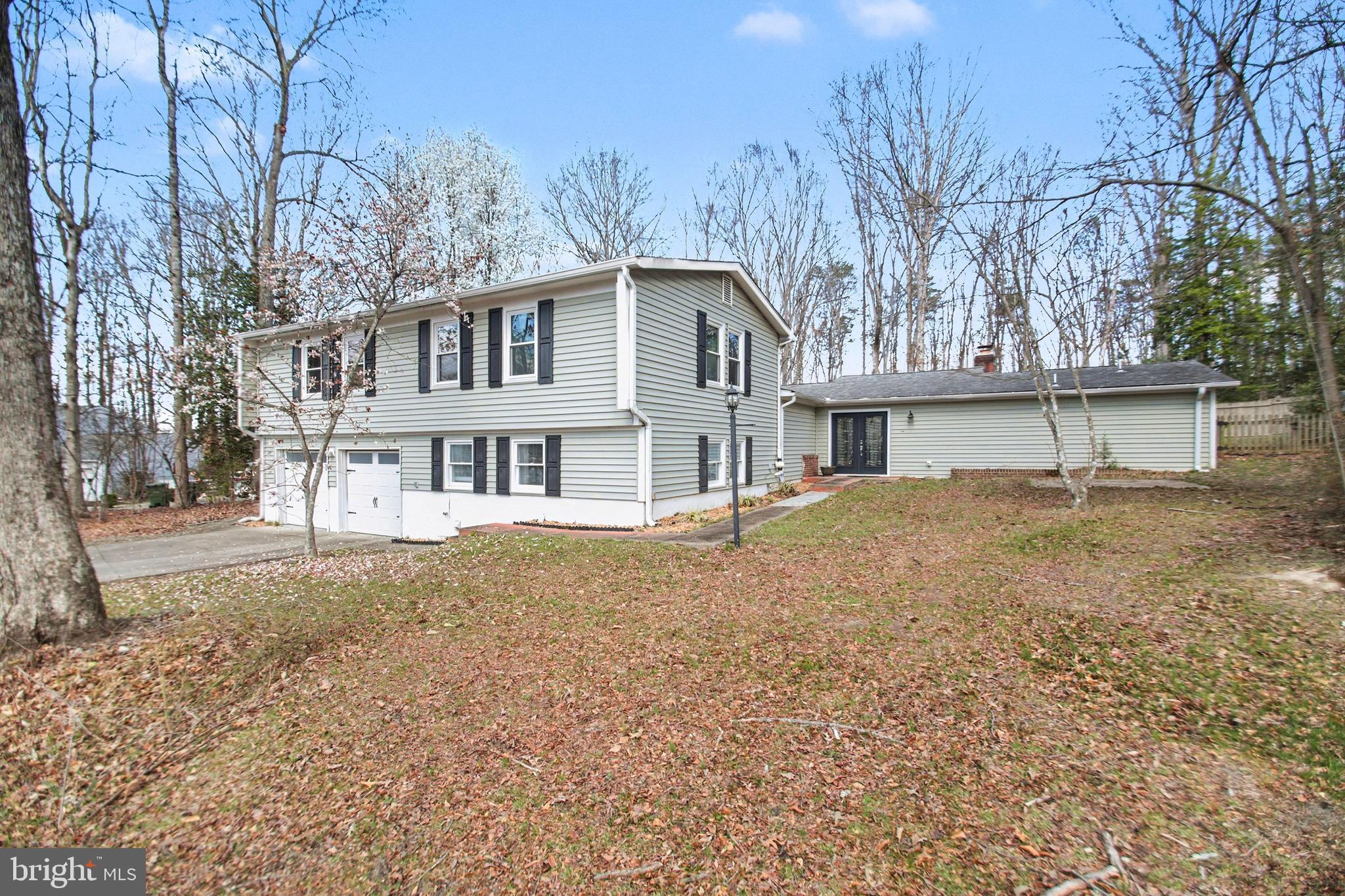 2030 VICTORIA DRIVE