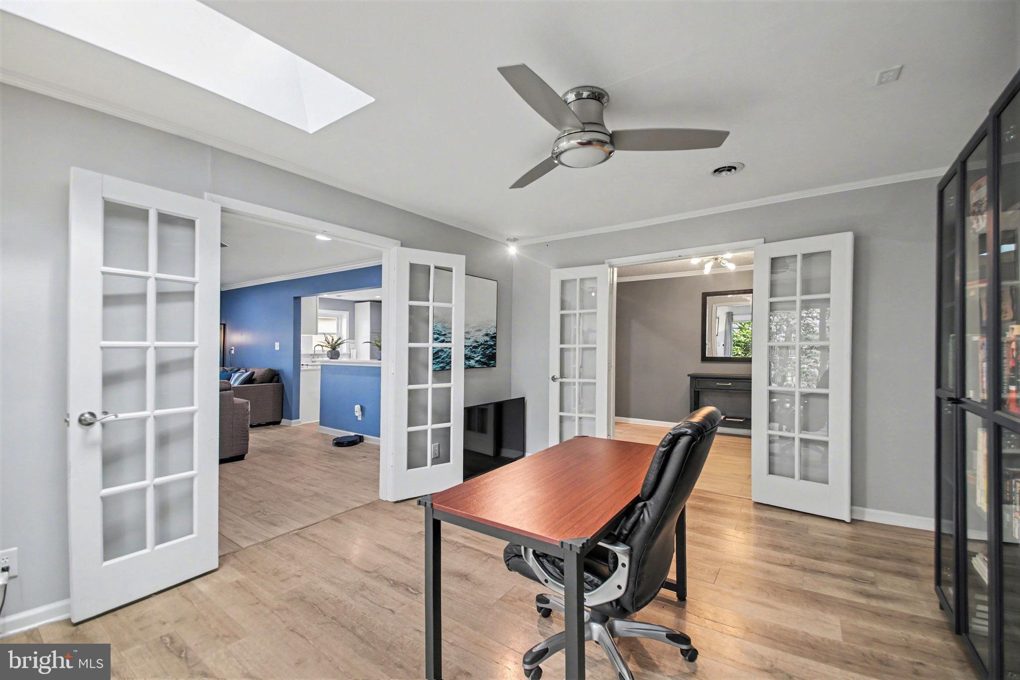 2030 VICTORIA DRIVE