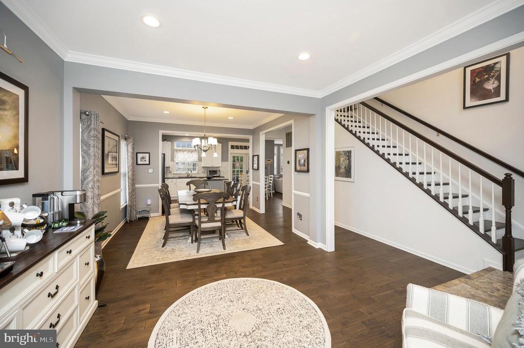 29 MONTGOMERY DRIVE