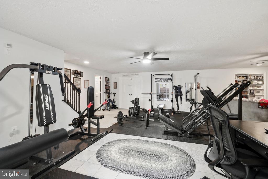 262 LONGWOOD DRIVE