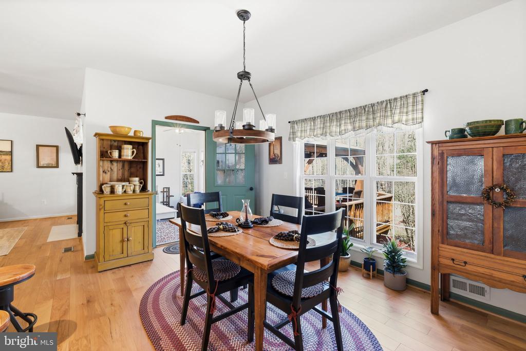 262 LONGWOOD DRIVE