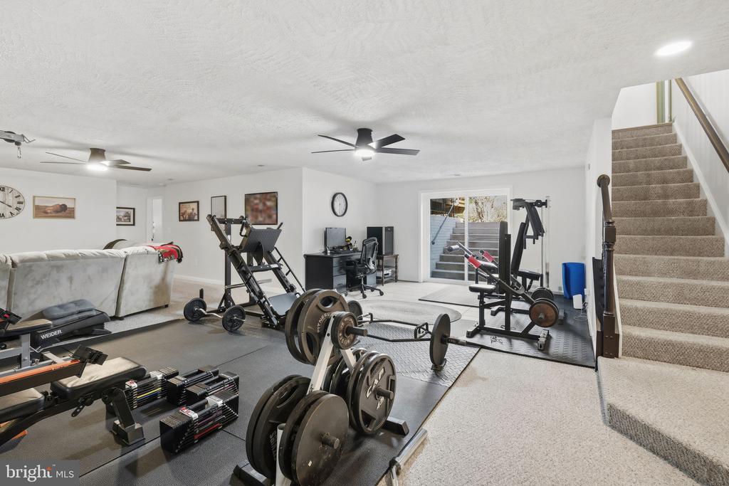 262 LONGWOOD DRIVE