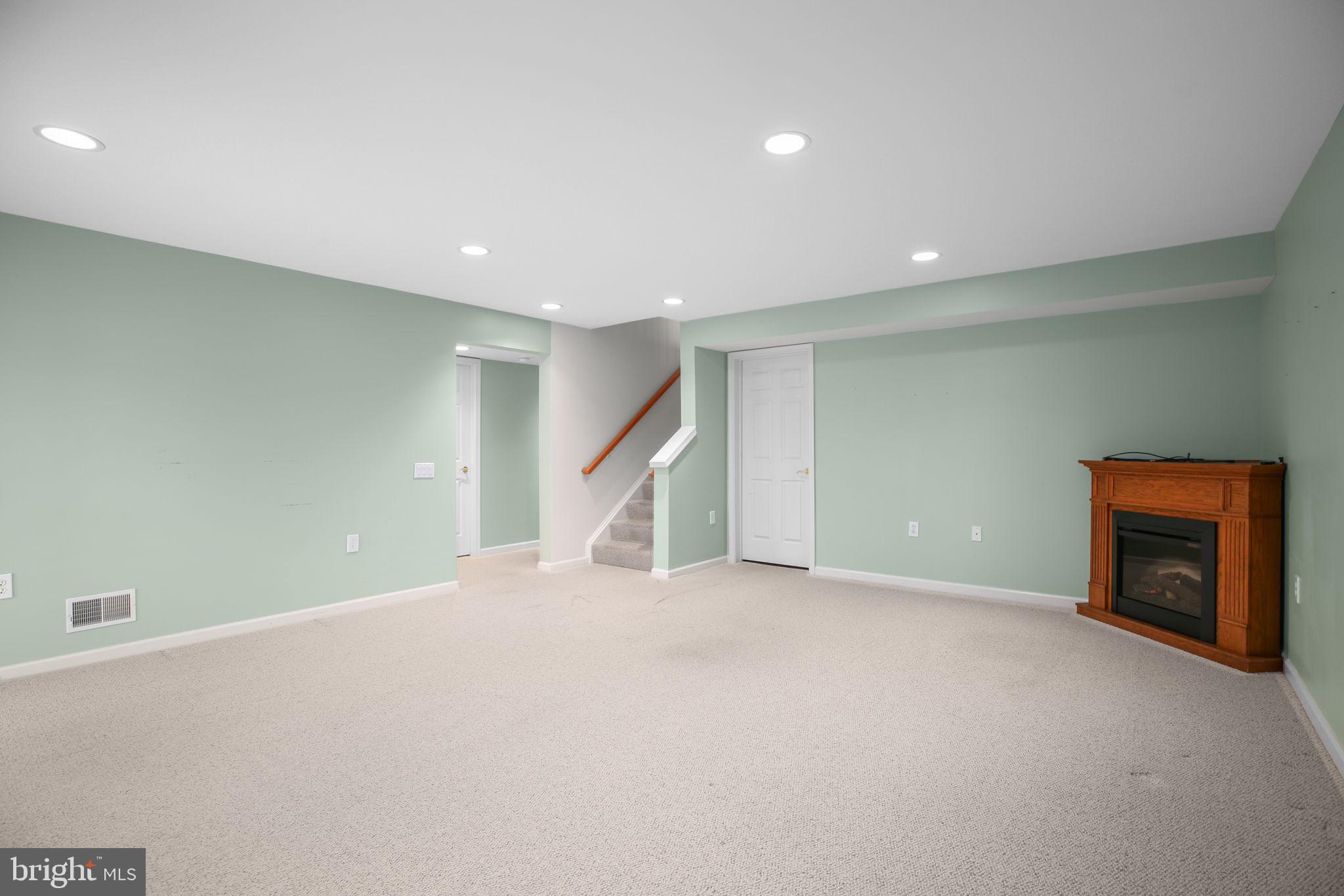 164 BRIDGEWATER CIRCLE