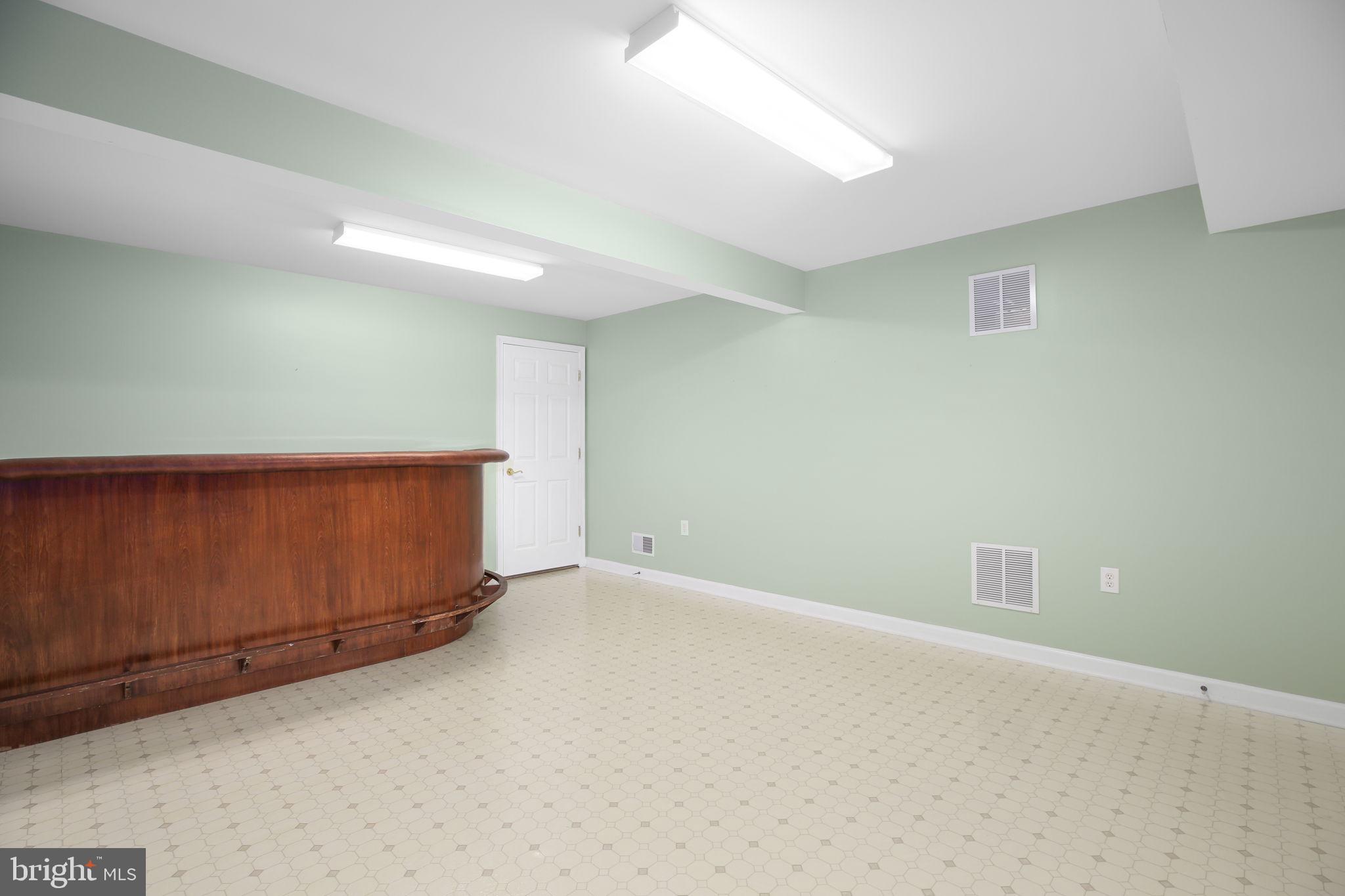 164 BRIDGEWATER CIRCLE