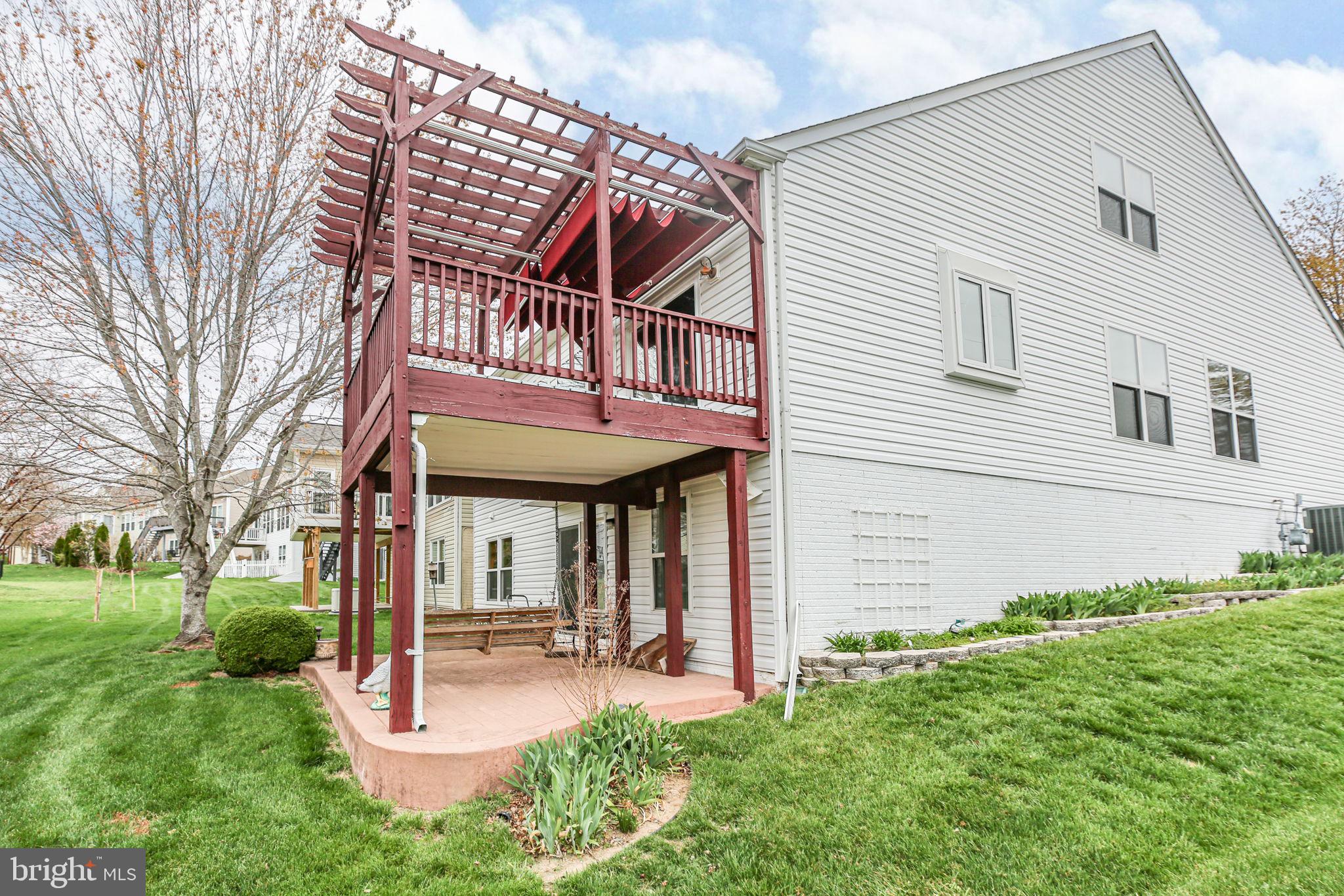 164 BRIDGEWATER CIRCLE