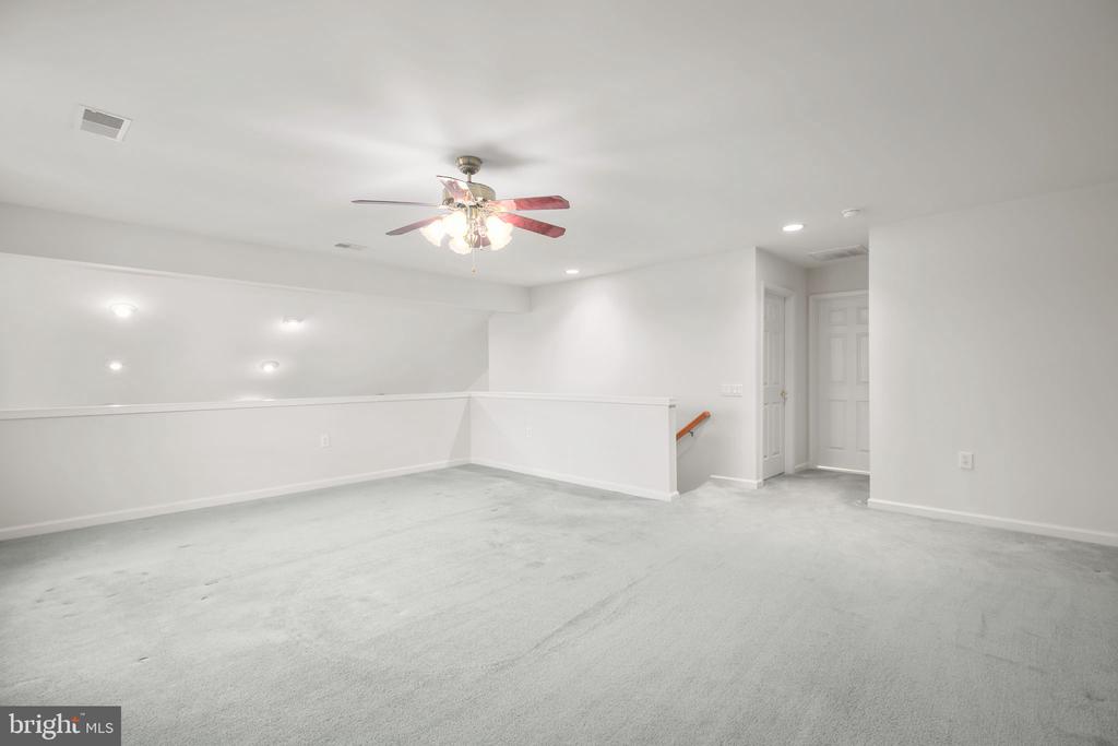 164 BRIDGEWATER CIRCLE