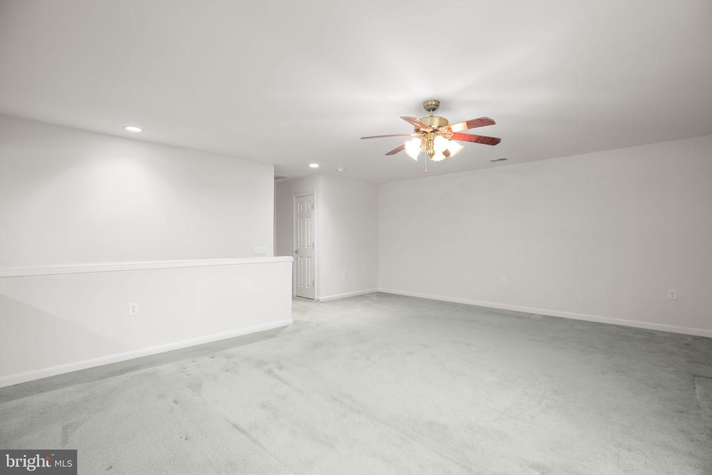 164 BRIDGEWATER CIRCLE