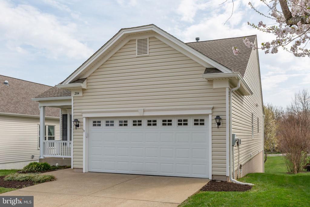 204 BRIDGEWATER CIRCLE