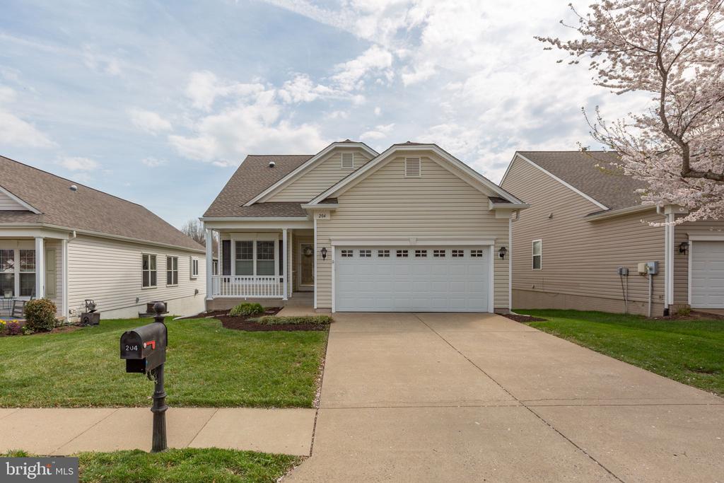 204 BRIDGEWATER CIRCLE