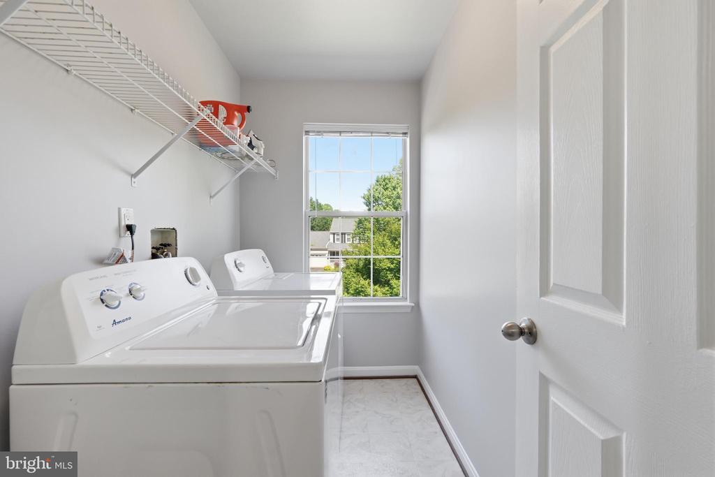 34 WESTHAMPTON COURT