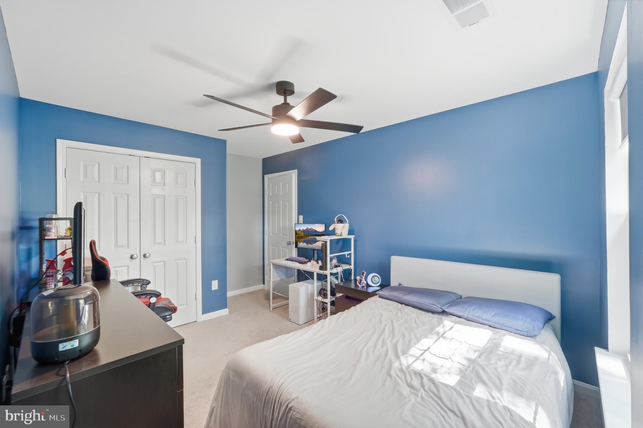 34 WESTHAMPTON COURT
