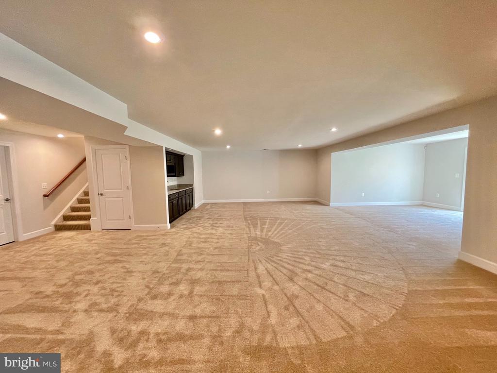 1308 COASTAL AVENUE