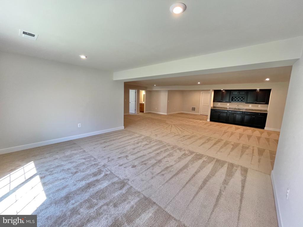 1308 COASTAL AVENUE