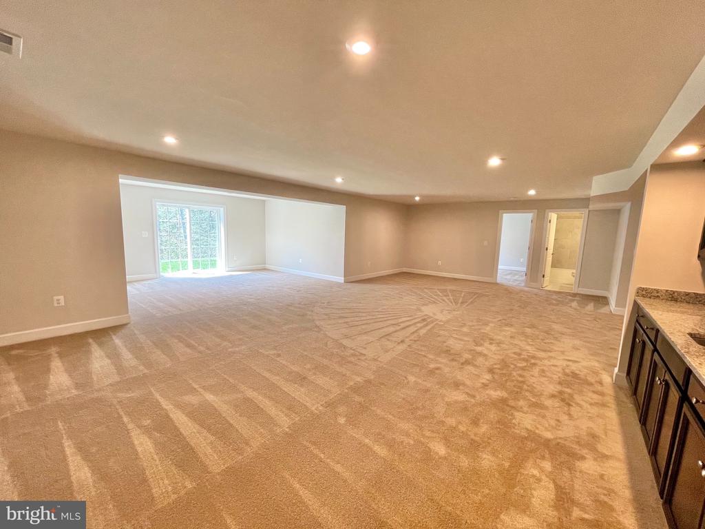 1308 COASTAL AVENUE
