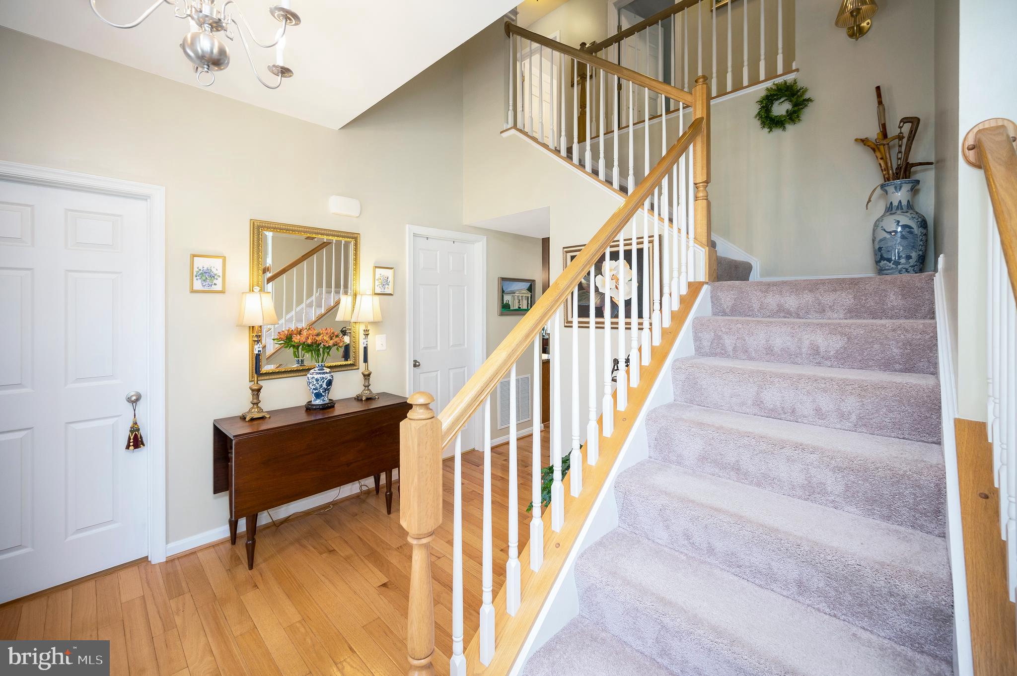 6 GLEN ALLEN COURT