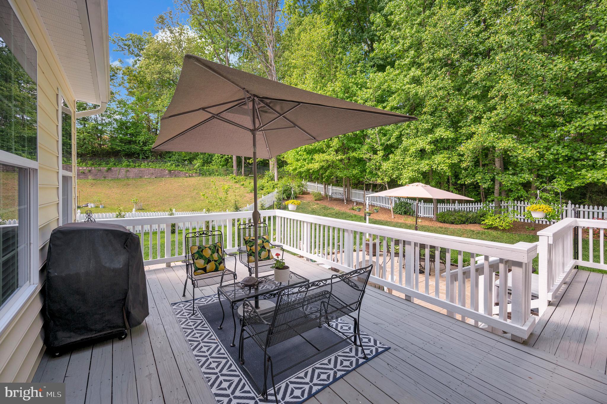 6 GLEN ALLEN COURT