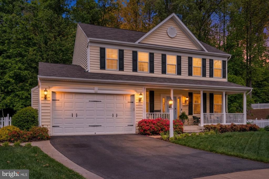 6 GLEN ALLEN COURT