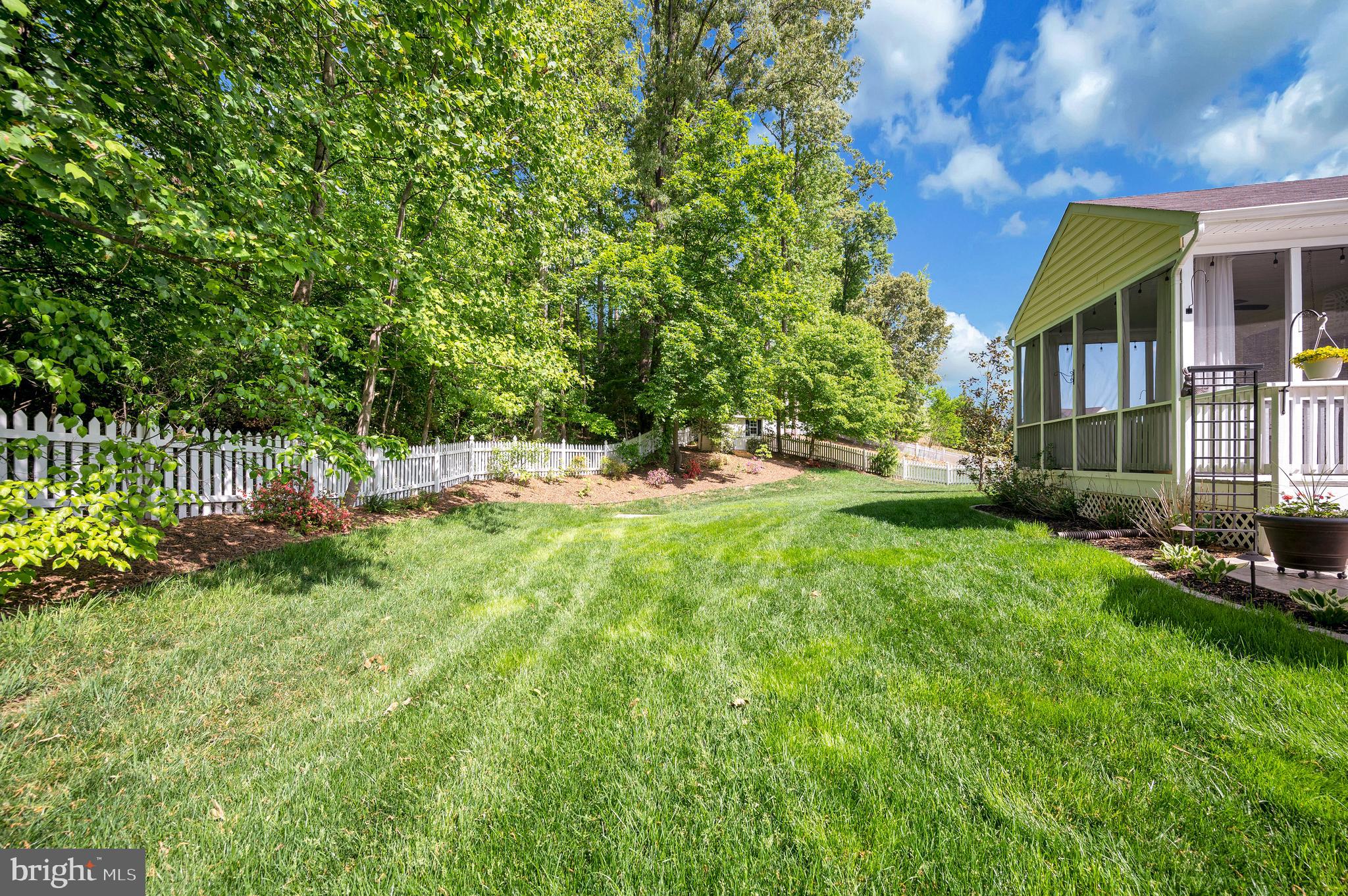 6 GLEN ALLEN COURT