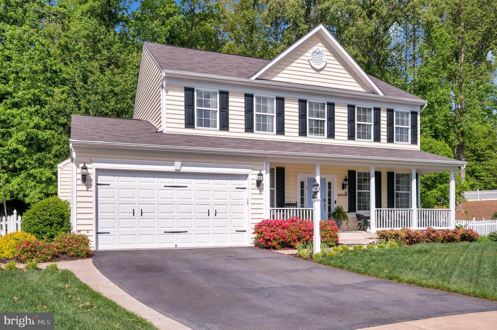 6 GLEN ALLEN COURT
