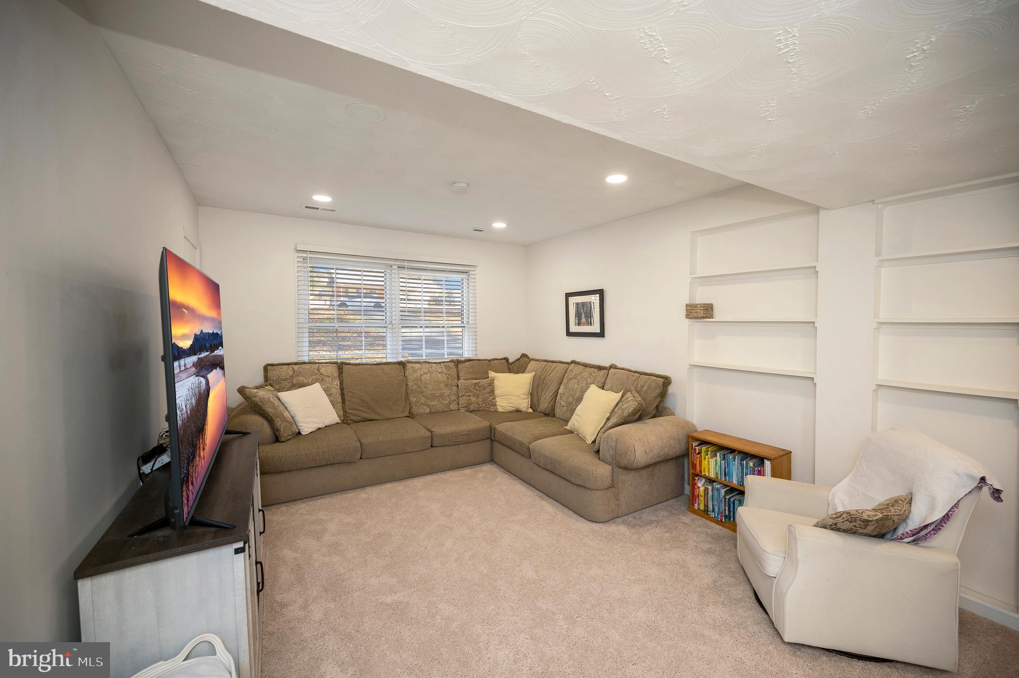 11 CHERRY LAUREL DRIVE
