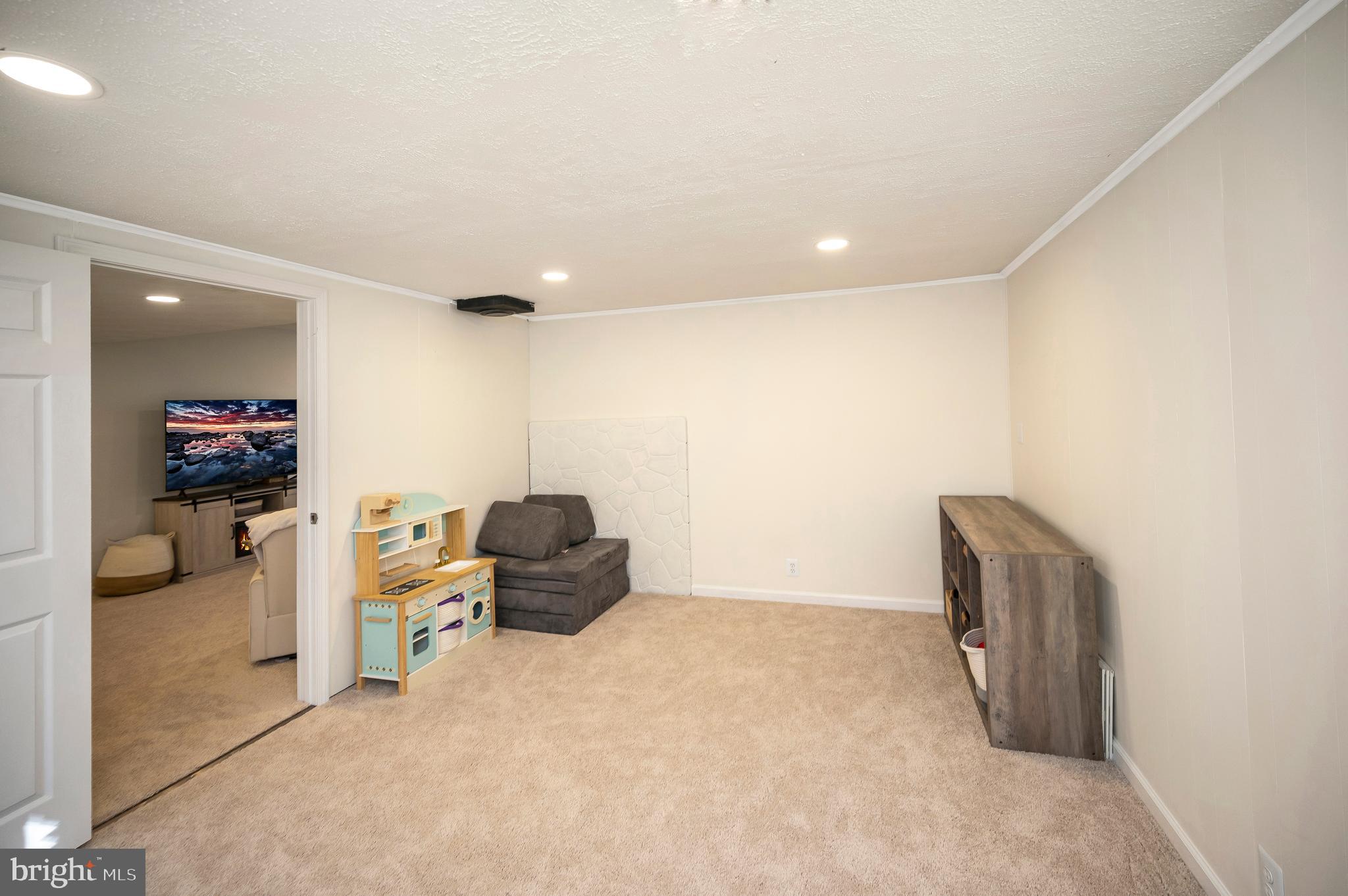 11 CHERRY LAUREL DRIVE