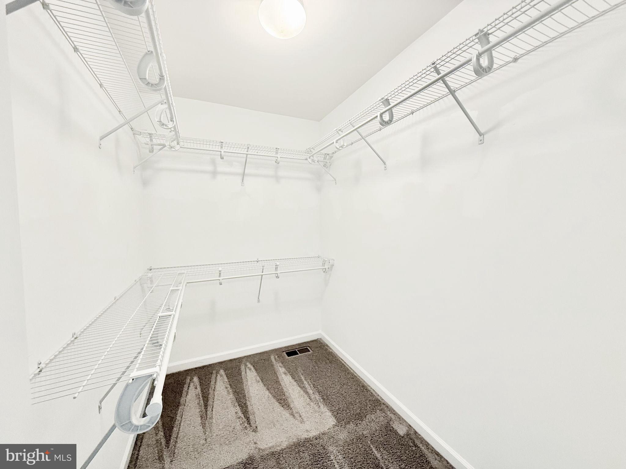 133 BROOKE POINT COURT
