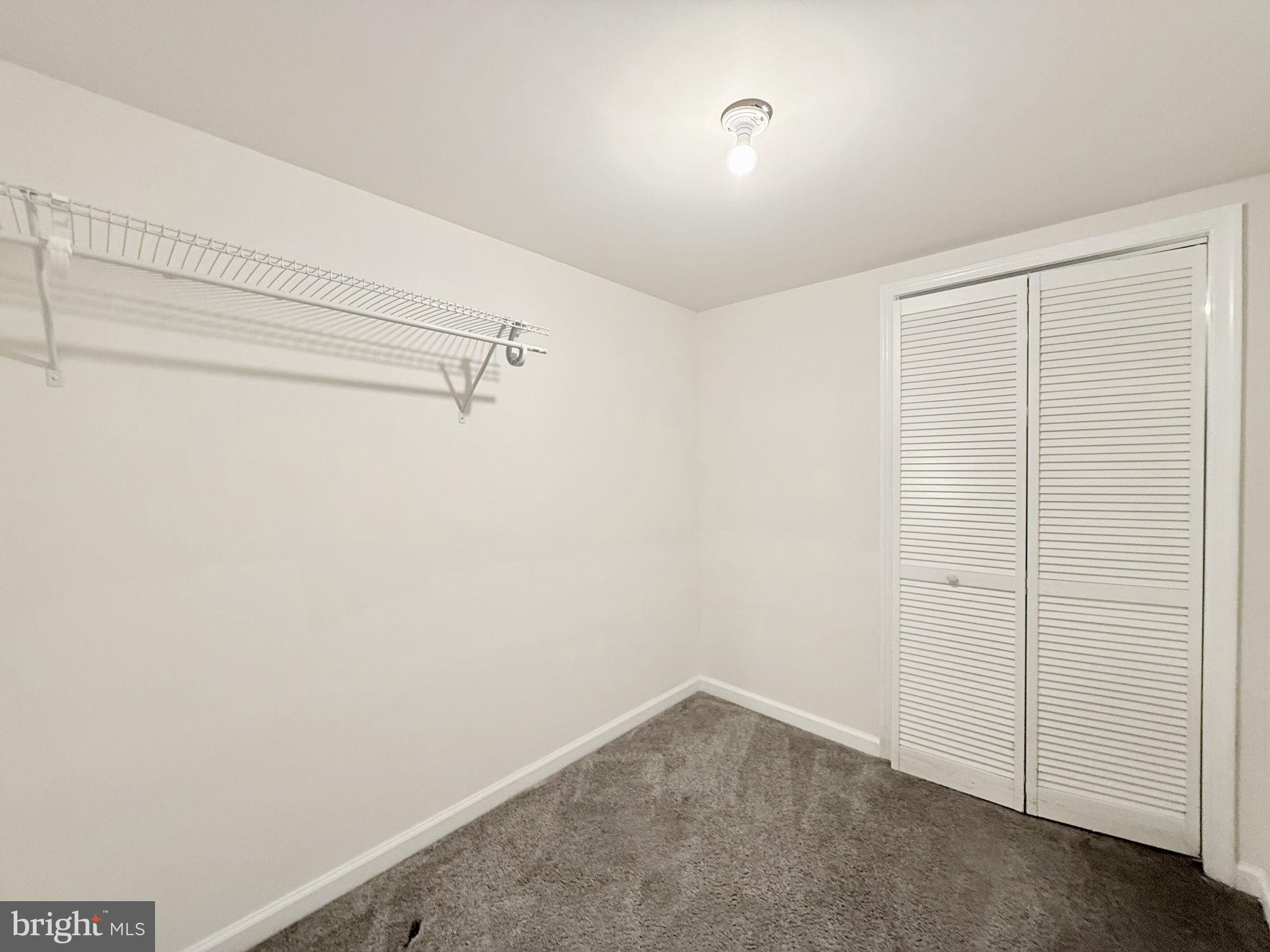 133 BROOKE POINT COURT